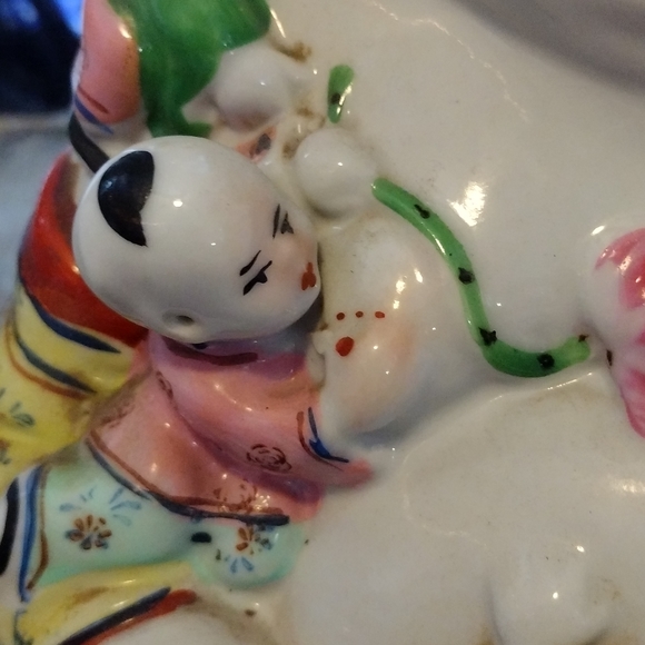 VINTAGE!! HAPPY BUDDHA WITH 5 CHILDREN PORCELAIN FAMILLE ROSE - Picture 5 of 5